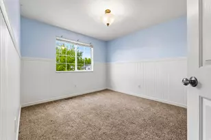 1561 W 1725 S, Woods Cross, UT 84087 - Photo 13