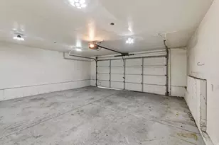 1561 W 1725 S, Woods Cross, UT 84087 - Photo 33