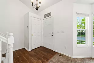 1561 W 1725 S, Woods Cross, UT 84087 - Photo 5