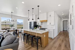 7498 S 4600 W, Benjamin, UT 84660 - Photo 7