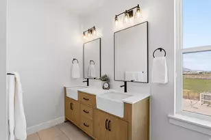 7498 S 4600 W, Benjamin, UT 84660 - Photo 17