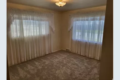 1358 Cross St, Ogden, UT 84404 - Photo 9