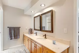 338 E Shamrock Dr S, Murray, UT 84107 - Photo 35