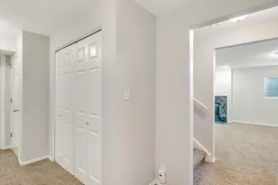 338 E Shamrock Dr S, Murray, UT 84107 - Photo 41
