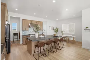 5872 N Valley View Rd W, Lehi, UT 84043 - Photo 13