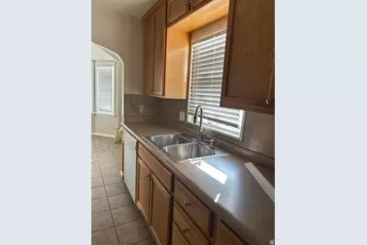 680 W 4800 S, Taylorsville, UT 84123 - Photo 5