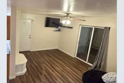 8198 N Cedar Springs Rd E #APT 5, Eagle Mountain, UT 84005 - Photo 5