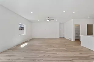 1128 Vegas St W, Grantsville, UT 84029 - Photo 11