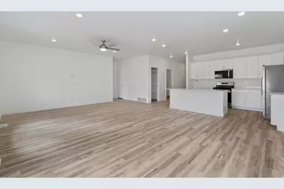 1128 Vegas St W, Grantsville, UT 84029 - Photo 11