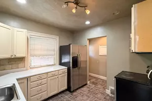 1476 Lake St, Ogden, UT 84401 - Photo 7