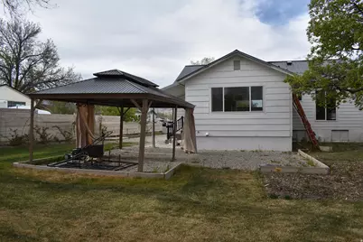 45 W Center St, Orangeville, UT 84537 - Photo 19