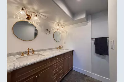 45 W Center St, Orangeville, UT 84537 - Photo 17