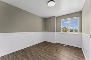 3 E Alfred Ave, Kaysville, UT 84037 - Photo 19