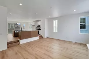 11364 S Watercourse Rd W, South Jordan, UT 84009 - Photo 9