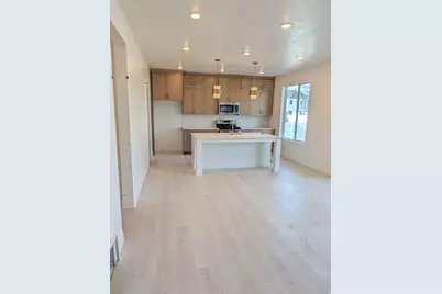 558 N 735 W, Smithfield, UT 84335 - Photo 5