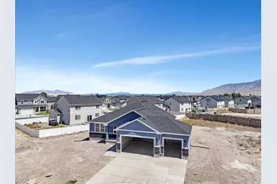 1423 N Harper Way #219, Tooele, UT 84074 - Photo 25