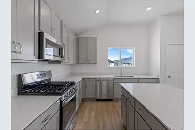 1423 N Harper Way #219, Tooele, UT 84074 - Photo 7