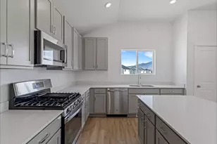 1423 N Harper Wy, Tooele, UT 84074 - Photo 7