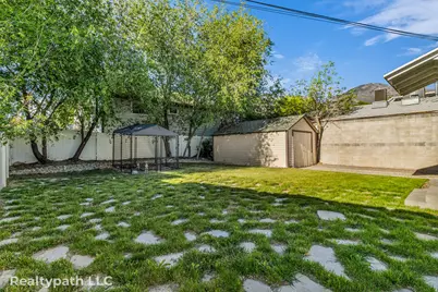 358 W 500 S, Provo, UT 84601 - Photo 7