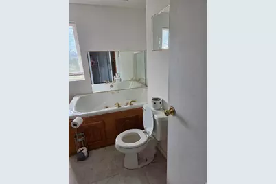 2338 W 2200 S, West Haven, UT 84401 - Photo 15