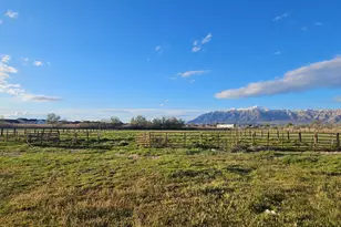 2338 W 2200 S, West Haven, UT 84401 - Photo 3