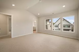 1077 W Linden Ln S, Woods Cross, UT 84087 - Photo 3