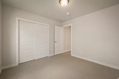 1077 W Linden Ln S #29, Woods Cross, UT 84087 - Photo 5