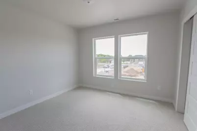 1077 W Linden Ln S #29, Woods Cross, UT 84087 - Photo 9