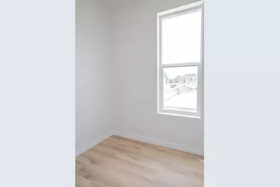1077 W Linden Ln S #29, Woods Cross, UT 84087 - Photo 19