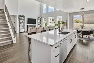 2119 S Mountain View Blvd E, Woods Cross, UT 84087 - Photo 11