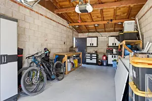 935 E 900 N, Bountiful, UT 84010 - Photo 31