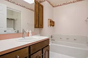 1021 E 5675 S, South Ogden, UT 84405 - Photo 17