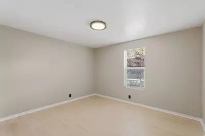 2875 N Hillfield Rd #111, Layton, UT 84041 - Photo 17