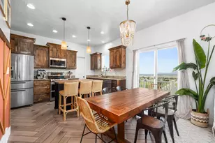 256 W Horizon Loop, Elk Ridge, UT 84651 - Photo 7