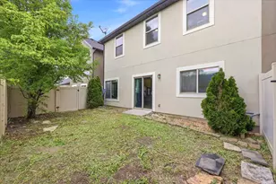 1823 W 2300 S, Woods Cross, UT 84087 - Photo 25