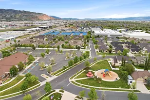 1823 W 2300 S, Woods Cross, UT 84087 - Photo 29