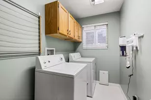 7629 S Kings Bridge Dr W, West Jordan, UT 84084 - Photo 15