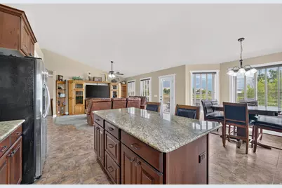 3038 N 3325 W, Plain City, UT 84404 - Photo 23