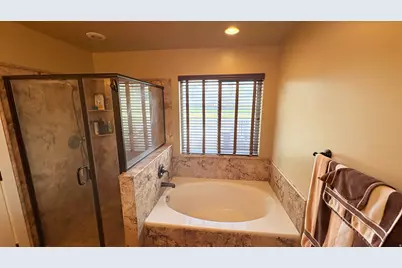 3038 N 3325 Mdw W, Plain City, UT 84404 - Photo 15