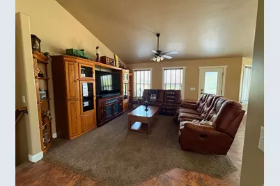 3038 N 3325 Mdw W, Plain City, UT 84404 - Photo 5
