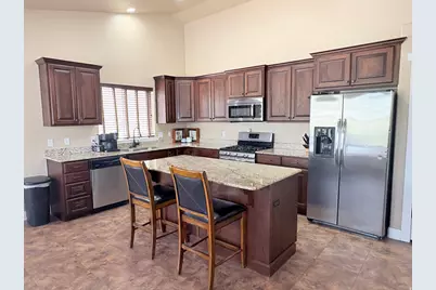 3038 N 3325 Mdw W, Plain City, UT 84404 - Photo 7