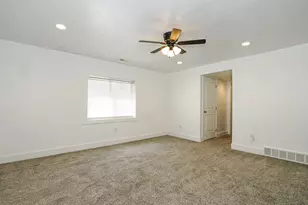 879 W Saddlebrook Dr, Kaysville, UT 84037 - Photo 43
