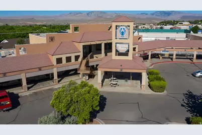 929 W Sunset Blvd #4, Saint George, UT 84770 - Photo 1