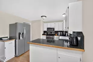 7670 S 1000 E, Midvale, UT 84047 - Photo 9