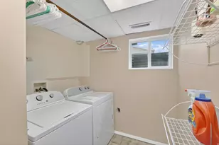 7670 S 1000 E, Midvale, UT 84047 - Photo 25