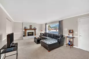 7670 S 1000 E, Midvale, UT 84047 - Photo 3
