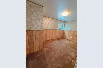 324 N 300 W, Vernal, UT 84078 - Photo 21