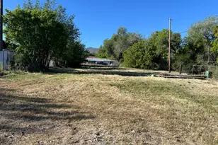 556 E 200 S, Payson, UT 84651 - Photo 3