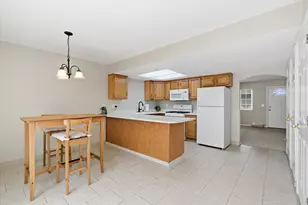 140 W Penny Ln, Logan, UT 84341 - Photo 9