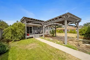 5597 S Hillside Dr E, Murray, UT 84107 - Photo 7